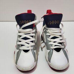 AIR Jordan 7 Retro  Size 5.5